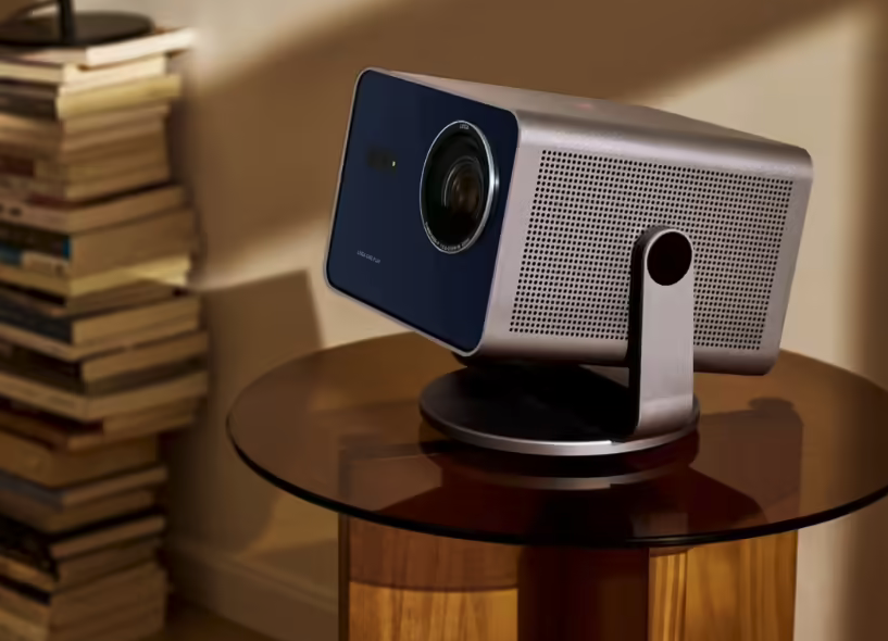 徕卡Cine Play 1 Plus发布 11888元起打造便携4K影院体验